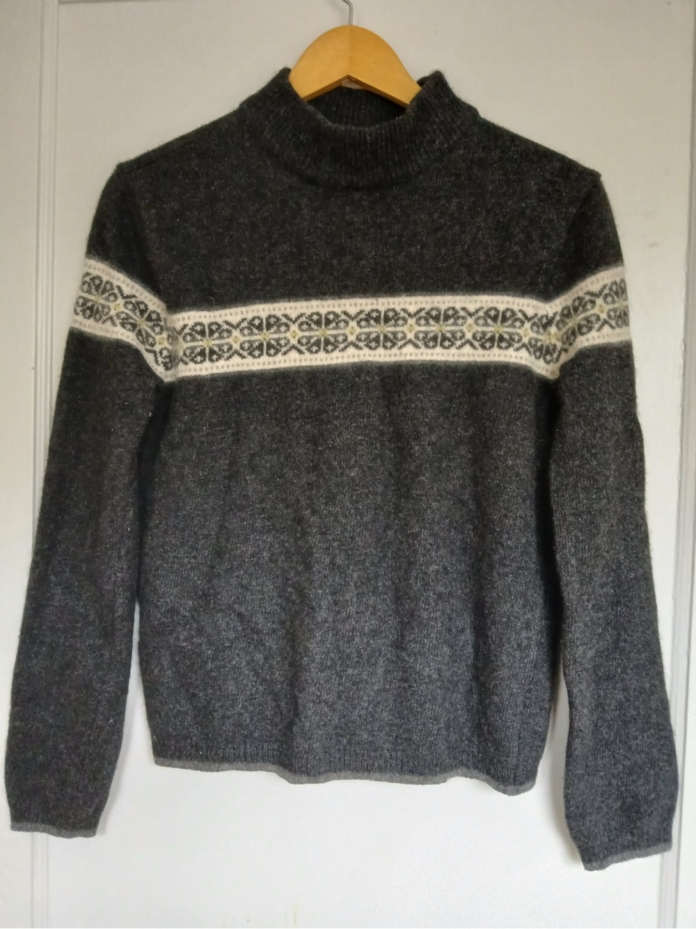 Vintage GAP Wool Charcoal Gray Fair Isle Turtleneck Sweater - Unisex